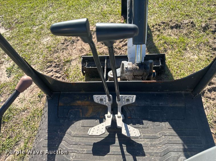 image for item EC3507 2021 Bobcat E20 mini excavator