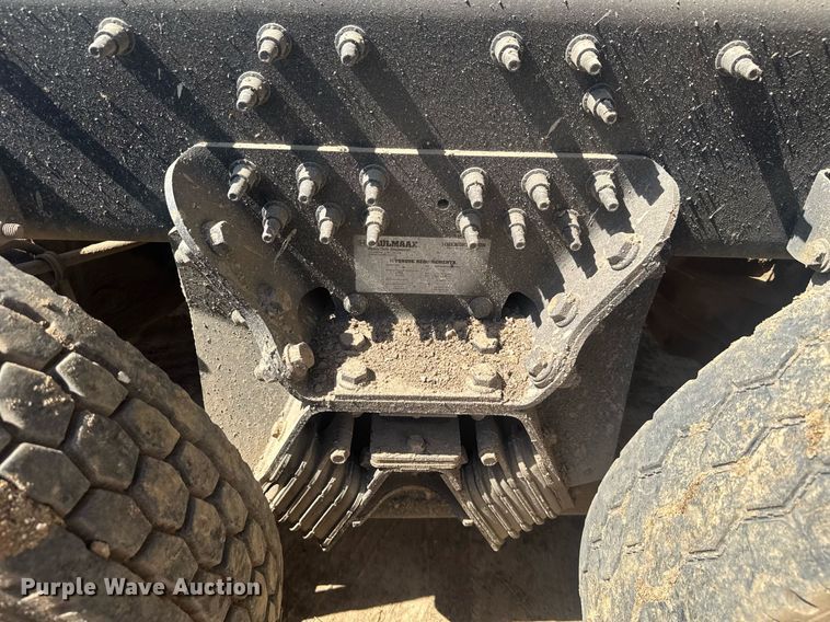 image for item EC3510 2014 Caterpillar CT660 dump truck