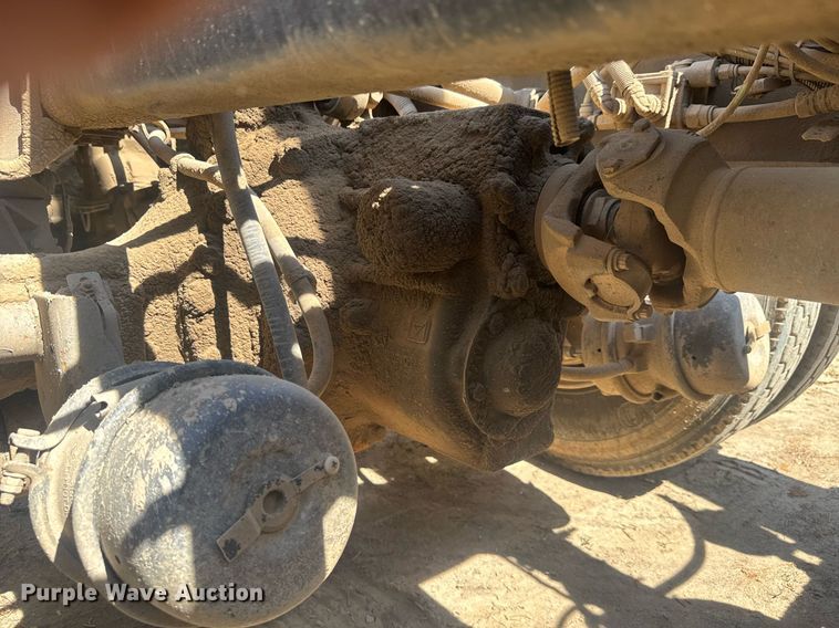 image for item EC3510 2014 Caterpillar CT660 dump truck