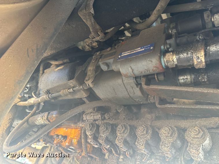 image for item EC3510 2014 Caterpillar CT660 dump truck