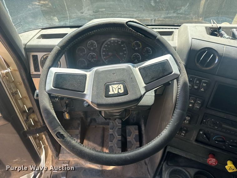 image for item EC3510 2014 Caterpillar CT660 dump truck