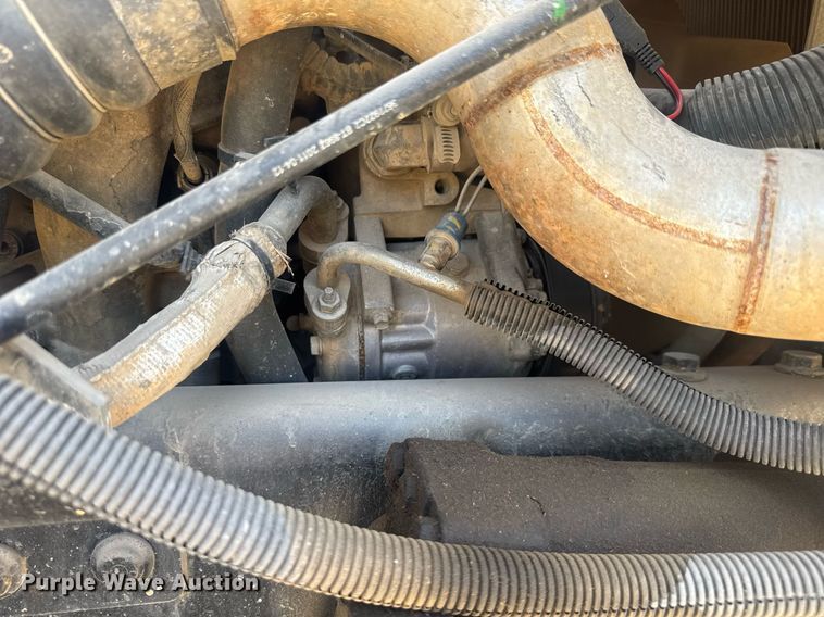 image for item EC3510 2014 Caterpillar CT660 dump truck