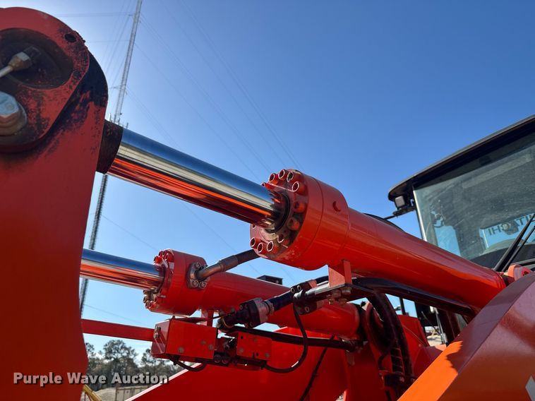 image for item EC3511 2020 Hitachi ZW370-6 wheel loader