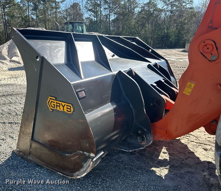 image for item EC3511 2020 Hitachi ZW370-6 wheel loader