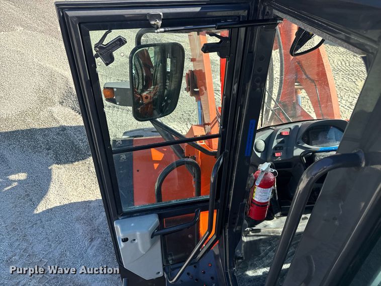 image for item EC3511 2020 Hitachi ZW370-6 wheel loader