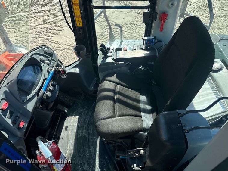 image for item EC3511 2020 Hitachi ZW370-6 wheel loader