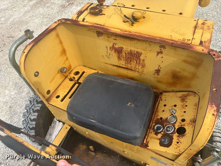 image for item EC3512 1959 Galion 503 rigid frame motor grader
