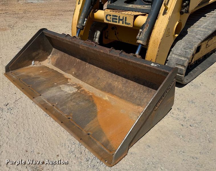 image for item EC3520 Gehl RT250 tracked skid steer loader