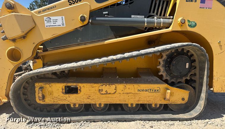 image for item EC3520 Gehl RT250 tracked skid steer loader