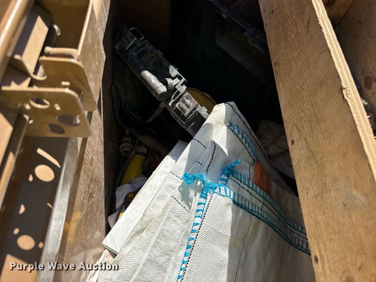 image for item EC4038 (5) Knaack job boxes