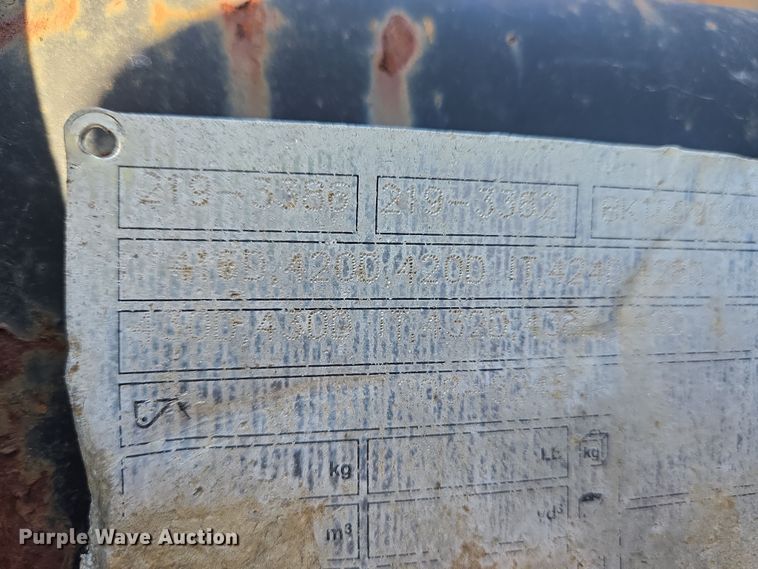 image for item EC4039 Caterpillar excavator bucket