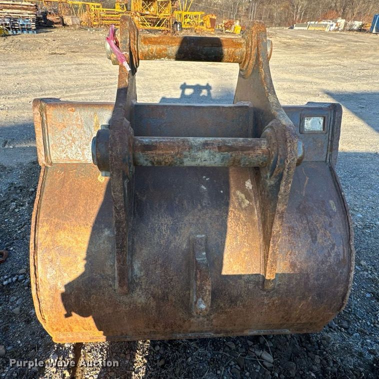 image for item EC4040 Werk-Brau EX30HD48 excavator bucket
