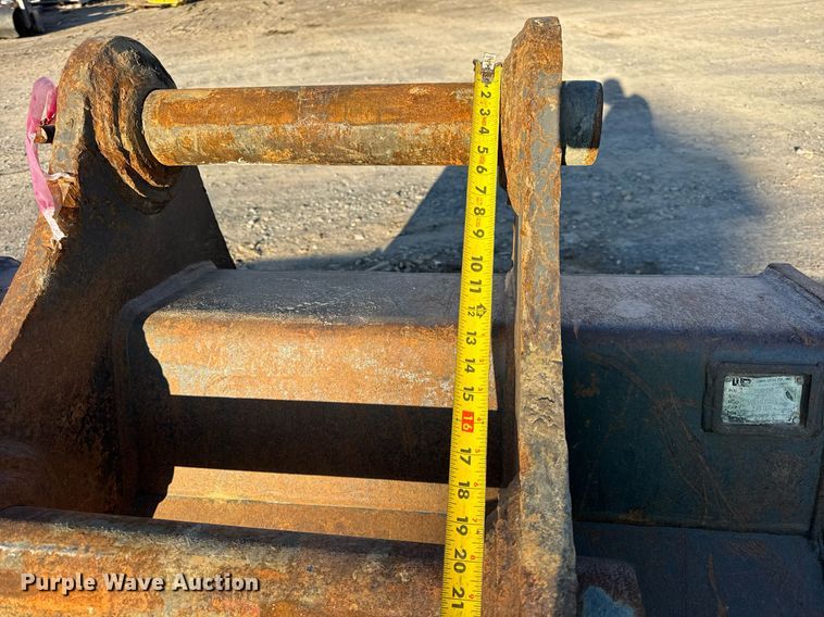 image for item EC4040 Werk-Brau EX30HD48 excavator bucket