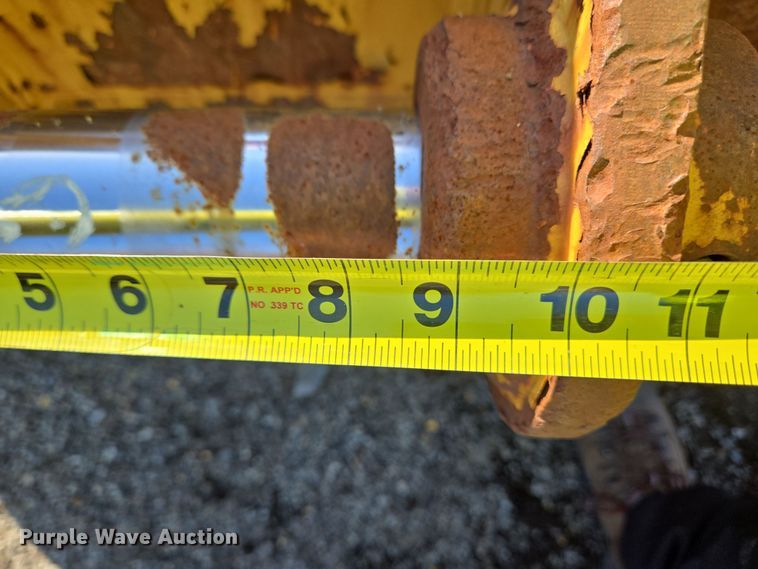 image for item EC4044 Caterpillar excavator bucket