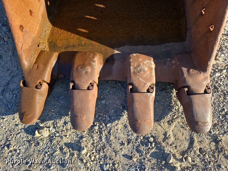 image for item EC4045 GP excavator bucket