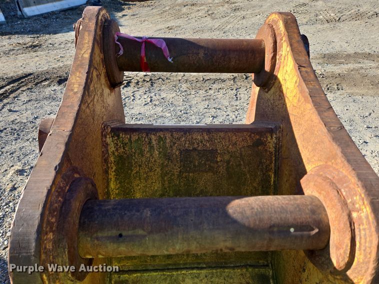 image for item EC4045 GP excavator bucket