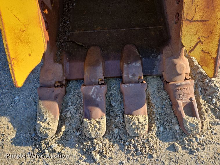 image for item EC4046 Caterpillar excavator bucket