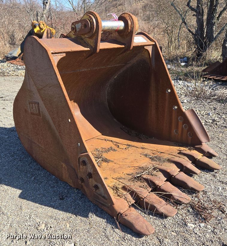 image for item EC4047 Caterpillar excavator bucket