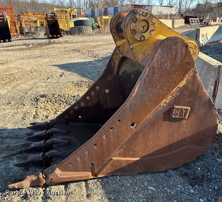 image for item EC4050 Caterpillar excavator bucket