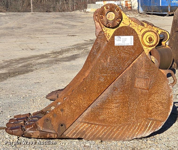 image for item EC4051 36