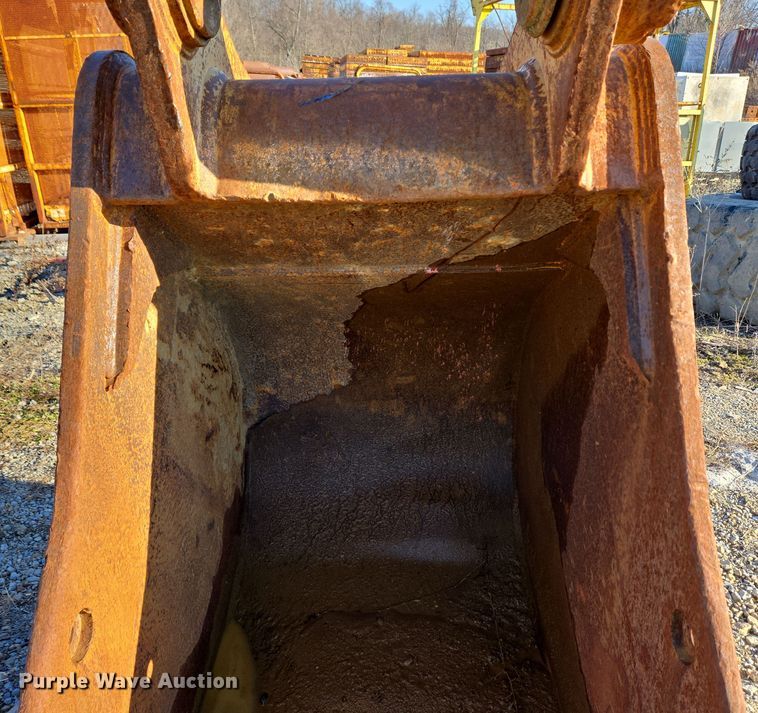 image for item EC4051 36