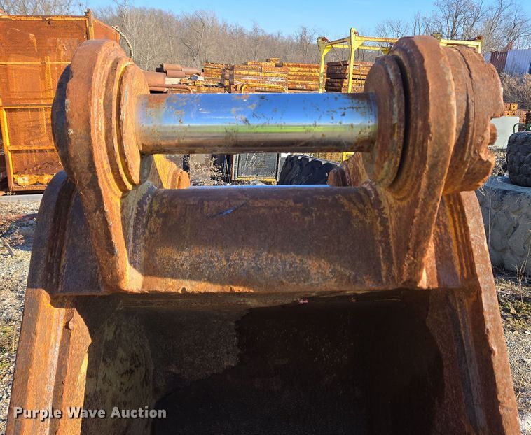 image for item EC4051 36