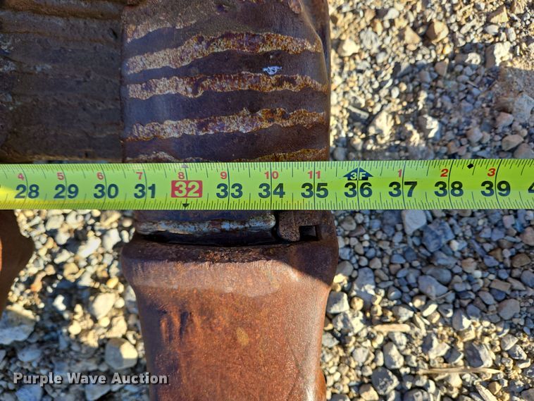 image for item EC4051 36