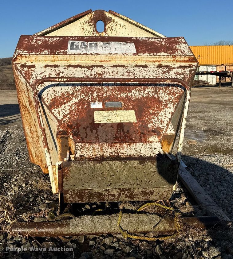 image for item EC4057 Gar Bro 496L concrete dispenser