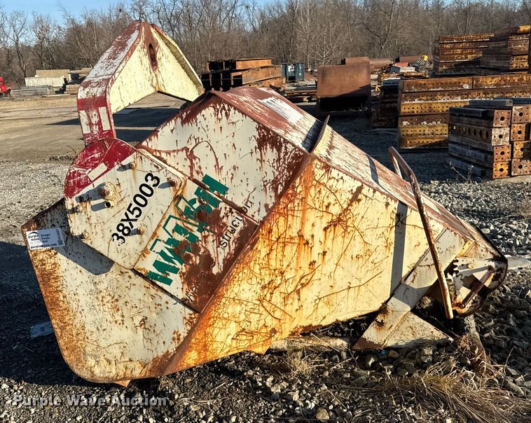 image for item EC4057 Gar Bro 496L concrete dispenser