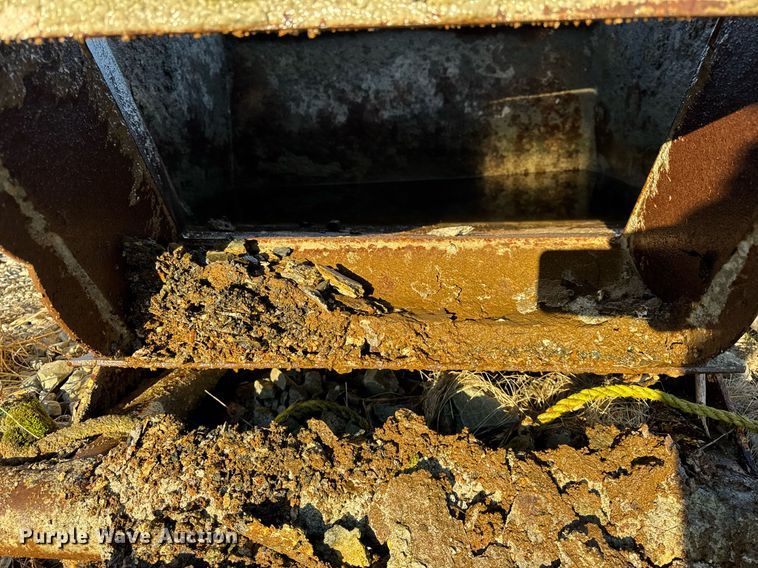 image for item EC4057 Gar Bro 496L concrete dispenser