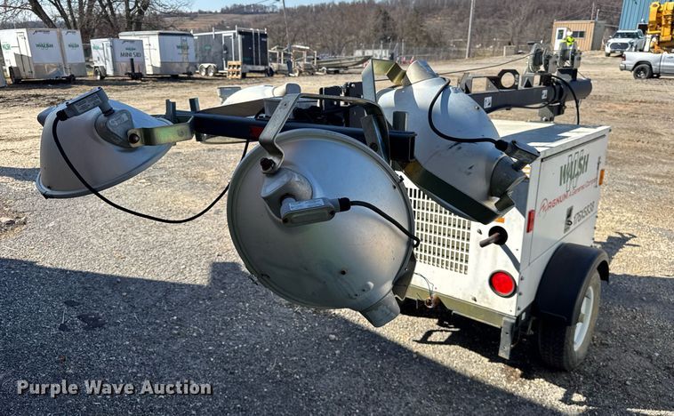 image for item EC4059 2015 Magnum MLT3060K light plant