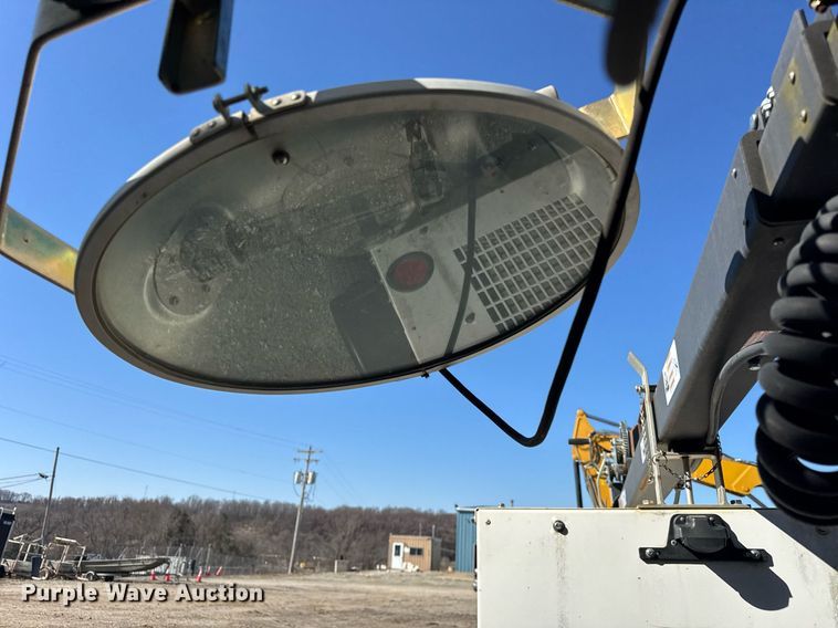 image for item EC4059 2015 Magnum MLT3060K light plant