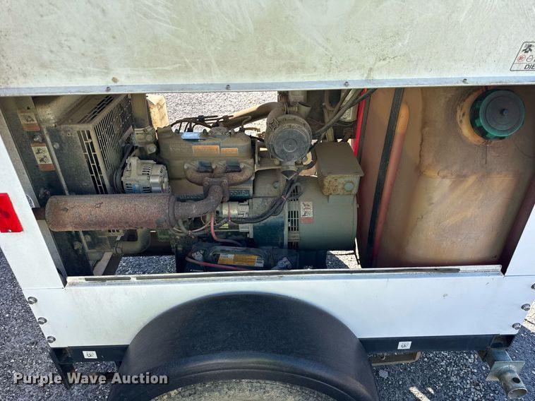 image for item EC4059 2015 Magnum MLT3060K light plant