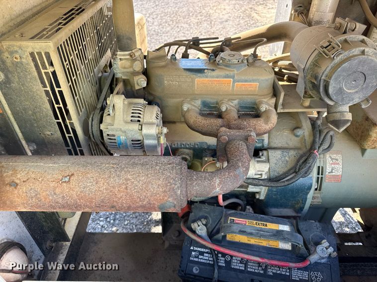 image for item EC4059 2015 Magnum MLT3060K light plant