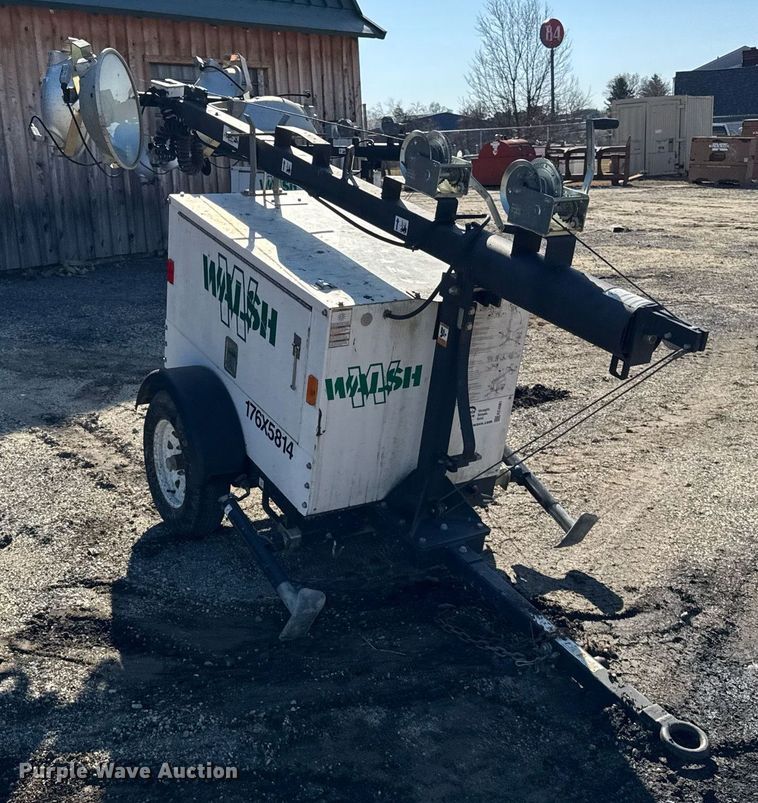 image for item EC4081 2015 Magnum MLT3060K light plant