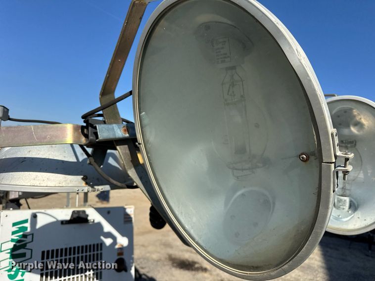 image for item EC4081 2015 Magnum MLT3060K light plant