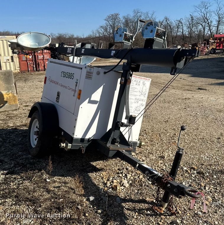 image for item EC4083 2015 Magnum MLT3060K light plant