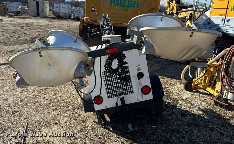 image for item EC4083 2015 Magnum MLT3060K light plant