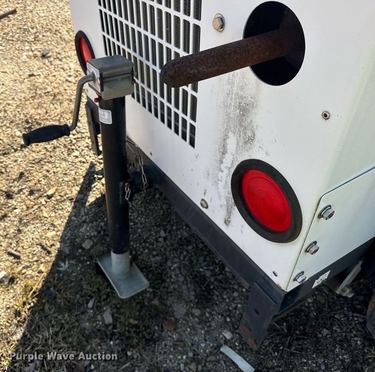 image for item EC4083 2015 Magnum MLT3060K light plant