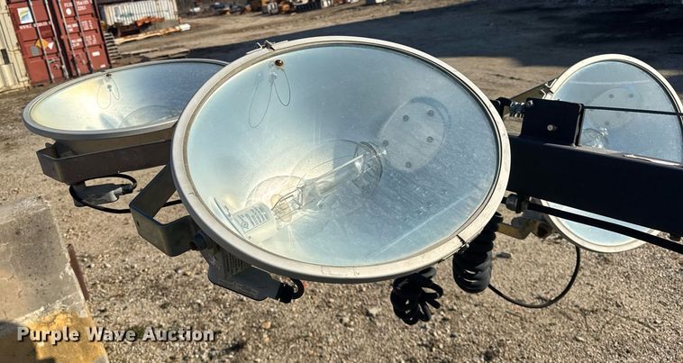 image for item EC4083 2015 Magnum MLT3060K light plant