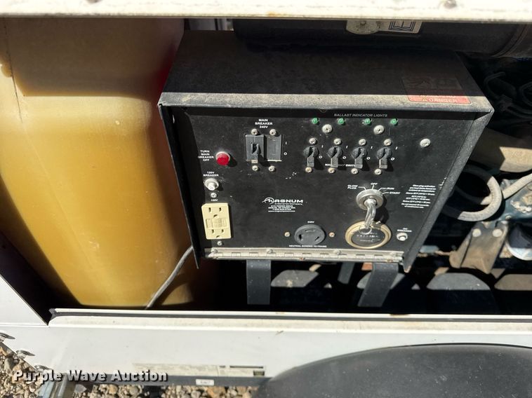 image for item EC4083 2015 Magnum MLT3060K light plant