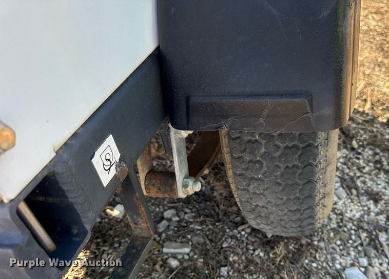 image for item EC4083 2015 Magnum MLT3060K light plant