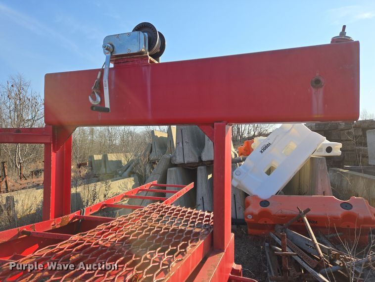 image for item EC4087 (2) overhang stripping buggies