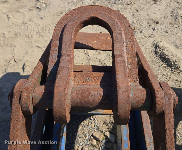 image for item EC4096 (3) Kenco barrier clamps