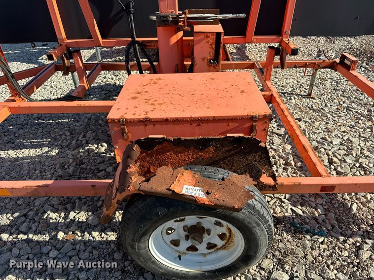 image for item EC4101 (2) 2012 Wanco WTLMB message board trailers