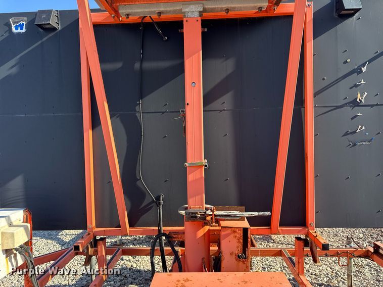 image for item EC4101 (2) 2012 Wanco WTLMB message board trailers