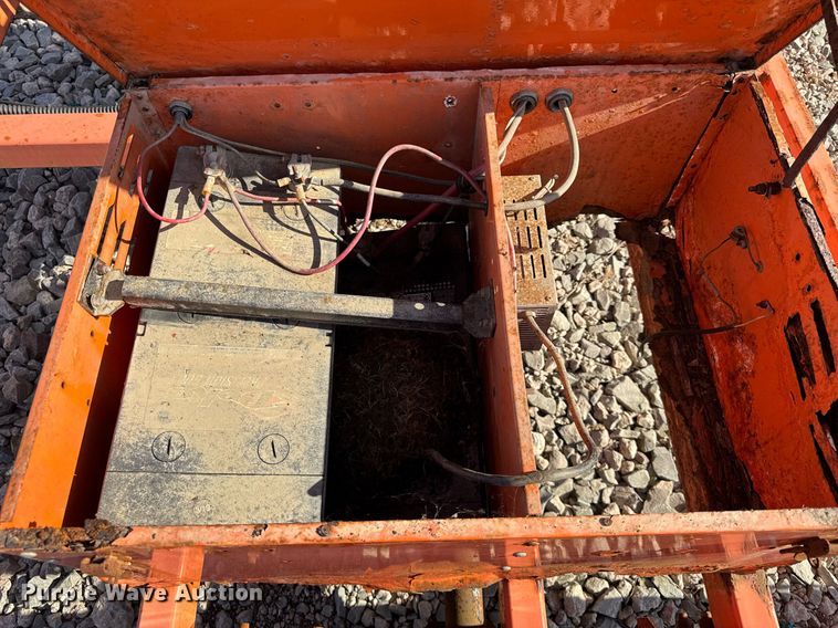 image for item EC4101 (2) 2012 Wanco WTLMB message board trailers