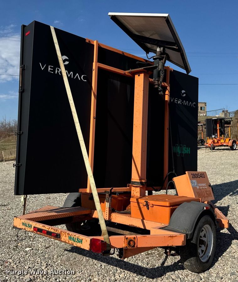 image for item EC4102 2012 Ver-Mac PCMS 1500 message board trailer