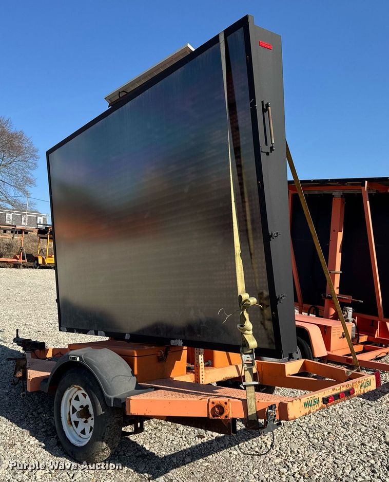 image for item EC4102 2012 Ver-Mac PCMS 1500 message board trailer