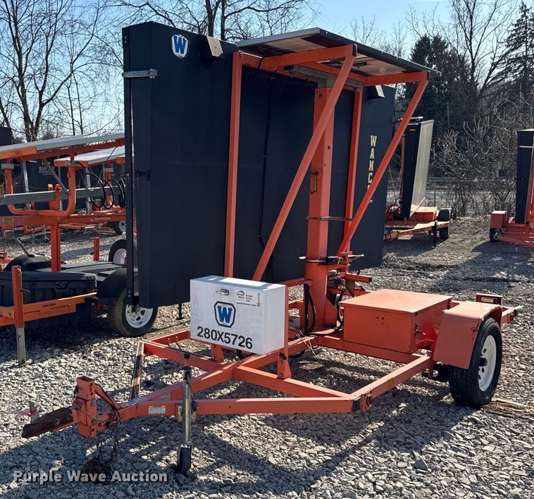 image for item EC4104 2014 Wanco WTLMB message board trailer